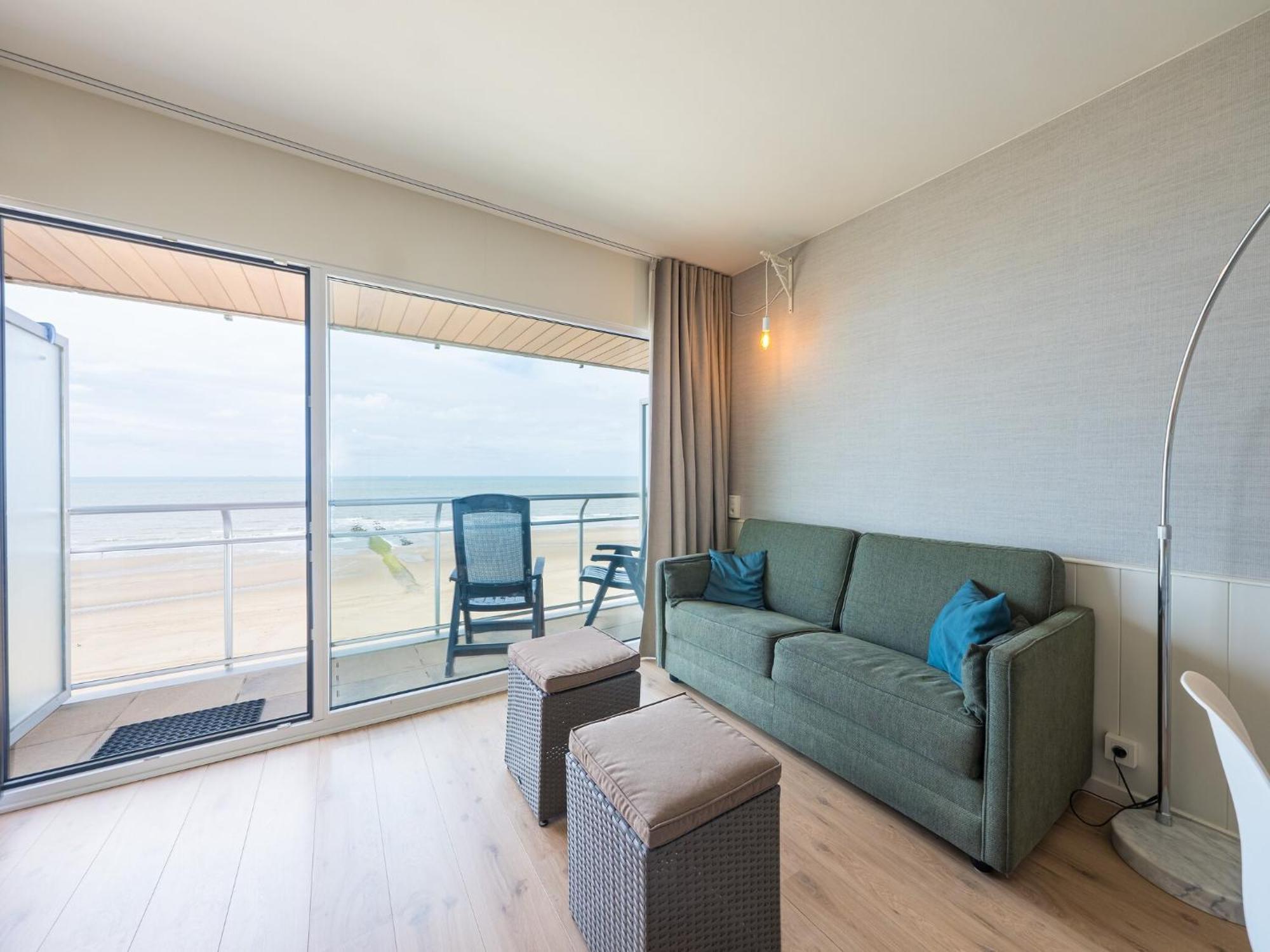 Appartement On 6th Floor For Family Middelkerke